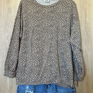 Leopard Print Long Sleeve Top